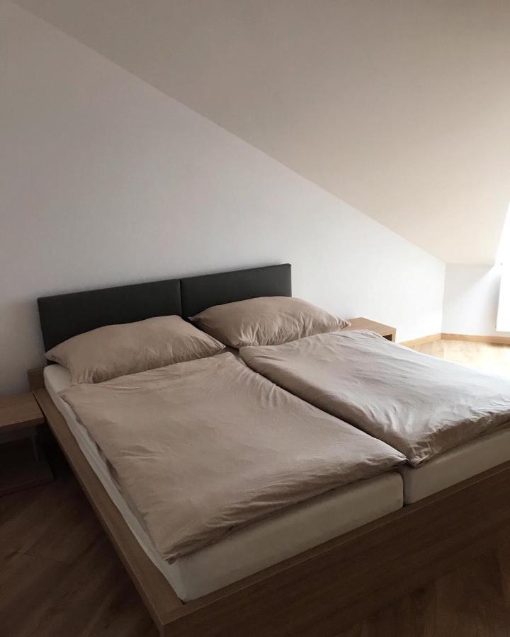 Apartman T5 Vrchlabi Apartment Bagian luar foto